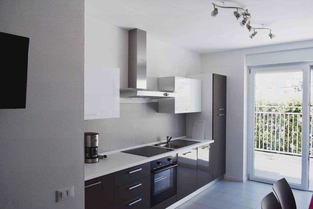 ريفا ديل غاردا Residence Ambra المظهر الخارجي الصورة