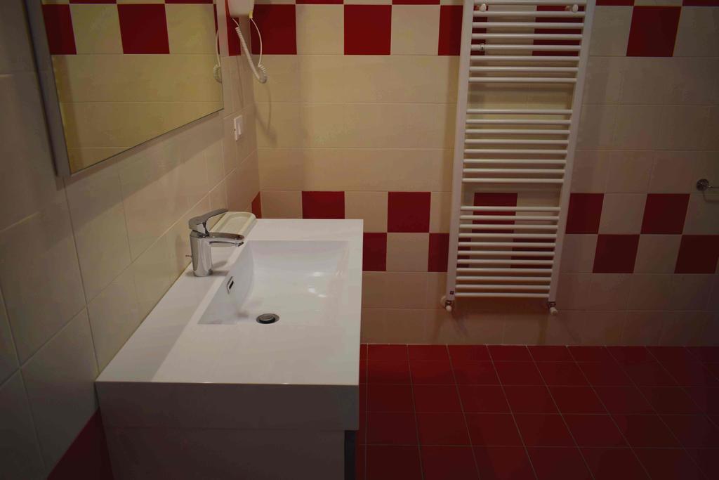 ريفا ديل غاردا Residence Ambra المظهر الخارجي الصورة