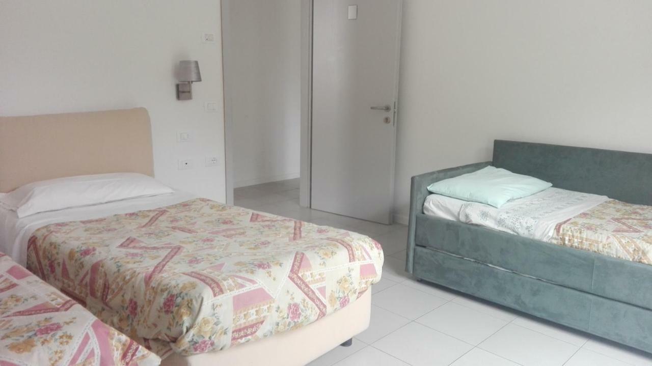ريفا ديل غاردا Residence Ambra المظهر الخارجي الصورة